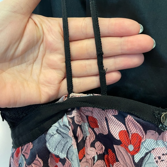 ML Monique Lhuiller Multi Floral Jaquan Gown - Picture 9 of 16